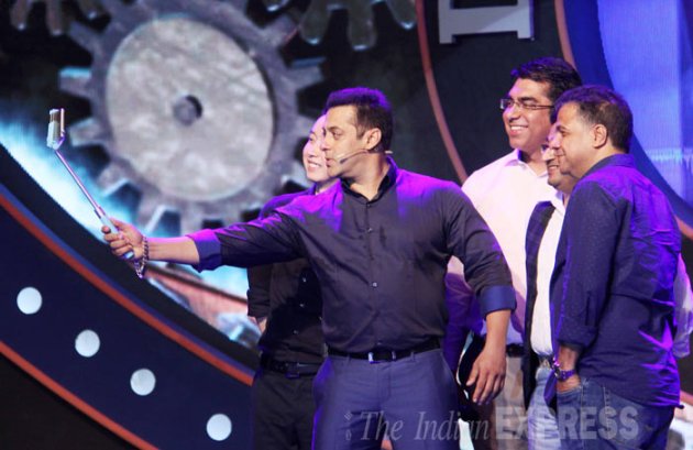 Salman Khan, Salman Khan selfie