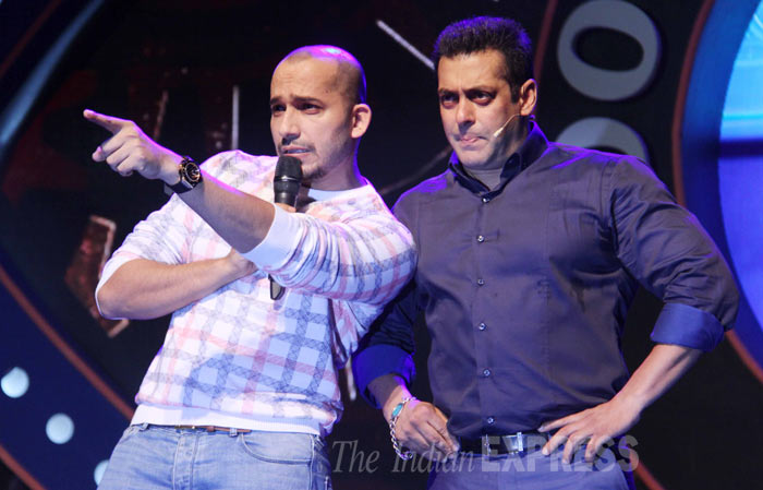 Ali Quli, Salman Khan