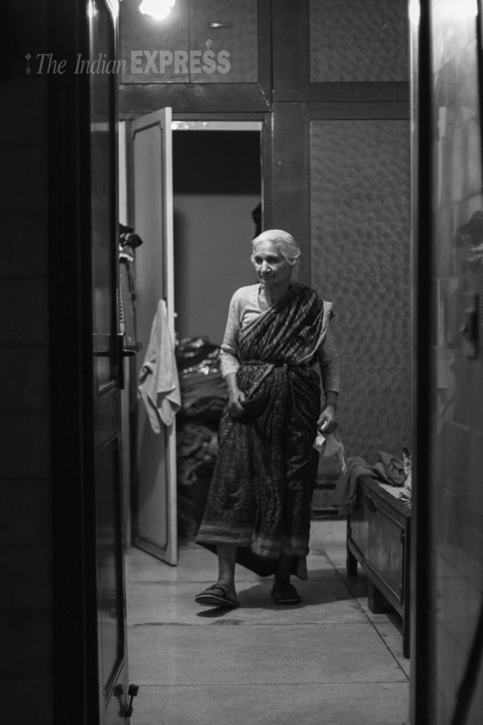 Sanjay Bahuguna, Sanjay Bahuguna Teacher, Sanjay Bahuguna Paralysis, Sanjay Bahuguna Engineering Teacher, Sanjay Bahuguna Students, Sanjay Bahuguna Family, Sanjay Bahuguna Mother, Sanjay Bahuguna Sister, Sanjay Bahuguna Photos, Sanjay Bahuguna BedRidden, Sanjay Bahuguna Engineer, Sanjay Bahuguna Pics, Sanjay Bahuguna Home, Sanjay Bahuguna Pictures, Indian Express, Indian Express Photos