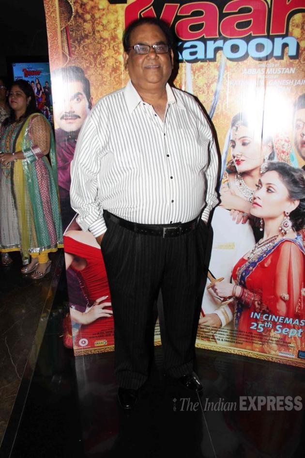 kapil sharma, kapil sharma movie, kapil sharma debut film, kapil sharma kis kisko pyaar karoon, kapil sharma kkpk, kapil sharma kkpk screening, kis kisko pyaar karoon screening, kkpk screening, ranveer singh, ranveer singh kapil sharma, sonu sood, malaika arora khan, arbaaz khan, ameesha patel, elli avram, manjari phadnis, simran kaur mundi, sai lokur, abbas mustan