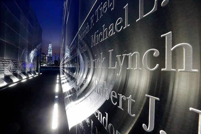 World Trade Center, September 11, Barack obama, Michelle Obama, 9/11 attack, 9/11 attack Anniversary, United States, United Nations, 9/11 attacks Tribute, moment of Silence, World Trade Center Attack, 9/11 Terrorist attack