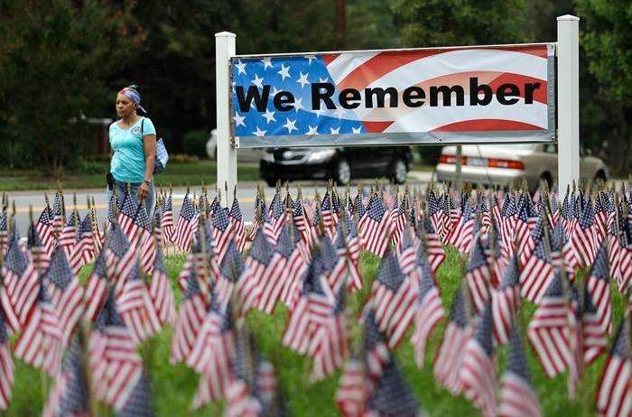 World Trade Center, September 11, Barack obama, Michelle Obama, 9/11 attack, 9/11 attack Anniversary, United States, United Nations, 9/11 attacks Tribute, moment of Silence, World Trade Center Attack, 9/11 Terrorist attack