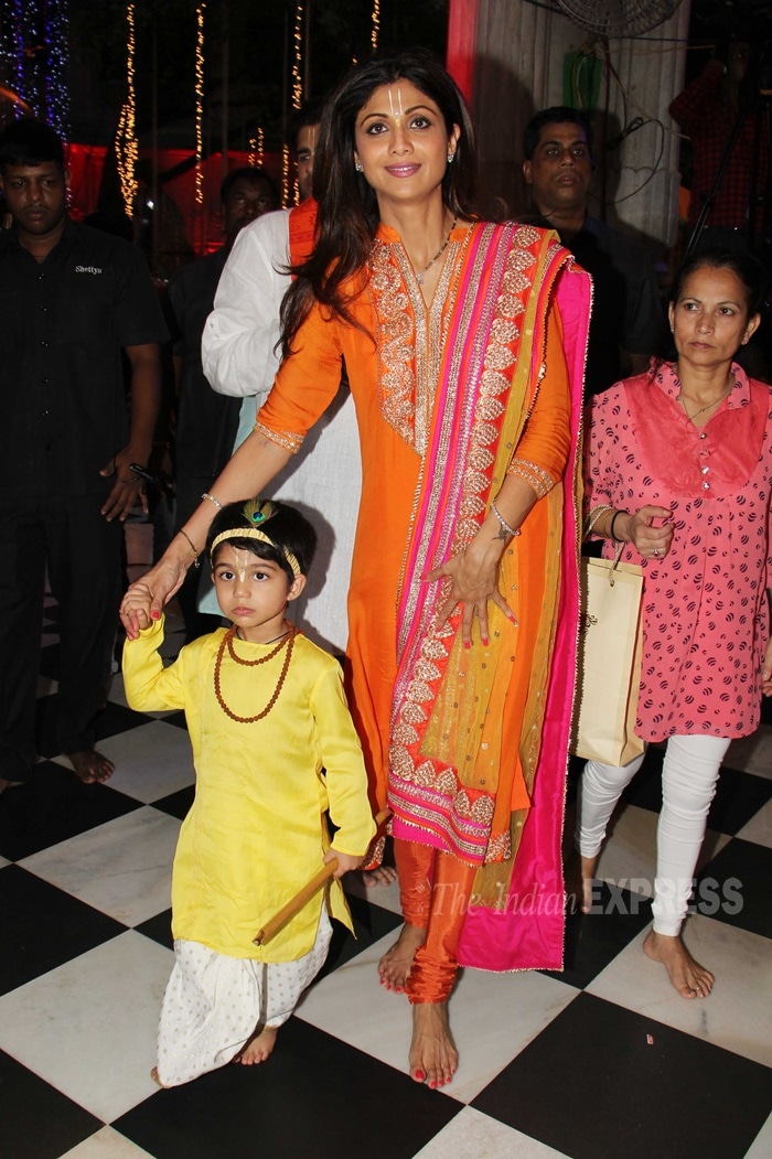 Shilpa Shetty, Shilpa Shetty mother, Shilpa Shetty son, Shilpa Shetty kid, Shilpa Shetty vivaan, Shilpa Shetty husband, Shilpa Shetty raj kundra, Shilpa Shetty hot, Shilpa Shetty sexy, Shilpa Shetty photos, Shilpa Shetty temple, divya dutta