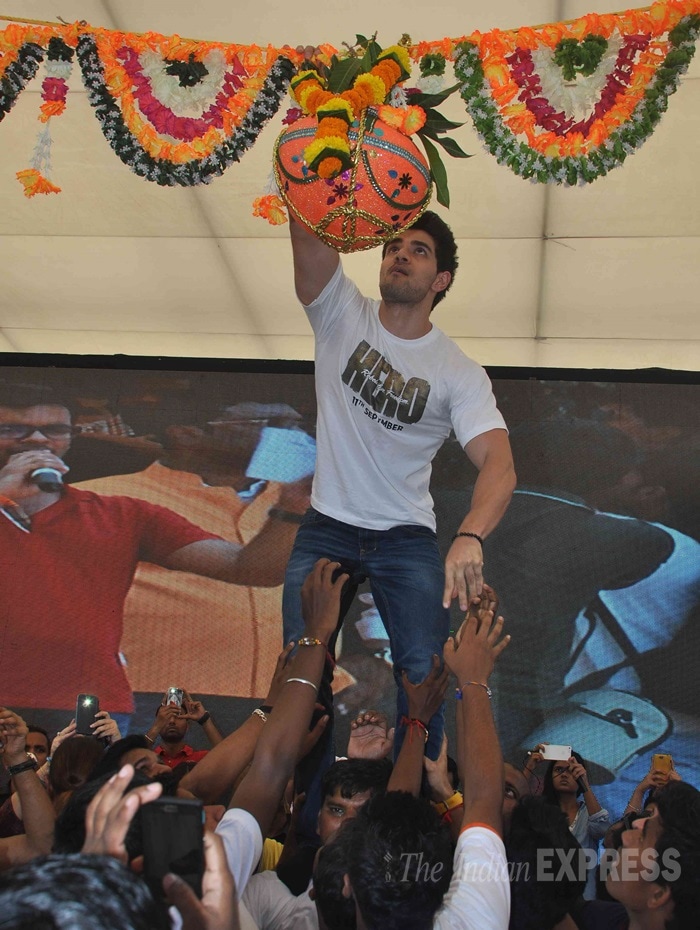 Sooraj Pancholi, Athiya Shetty, Tiger Shroff, Dahi Handi Celebrations, Akanksha Puri, Kyra Dutt, Satarupa Pyne, Avani Modi, Ruhi Singh, Kartik Aaryan, Nushrat Bharucha, Sonalli Sehgall, Ishita Sharma, Omkar Kapoor, Sunny Singh, Bollywood Dahi Handi, Dahi Handi Festival, Bollywood Dahi Handi Festival