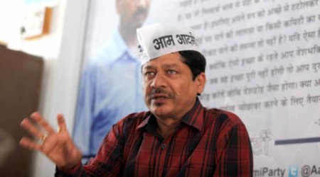 aap candidate death, app candidate car crash, Sunil Kulkarni car crash, app sunil kulkarni, sunil kulkarni death, india news, vadodara news, gujarat news, app news, latest news