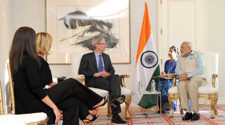 Apple Tim Cook, Apple CEO Tim Cook, Tim Cook, Narendra Modi, PM Modi, PM Narendra Modi, Modi in the US, Modi in Silicon Valley, technology, technology news
