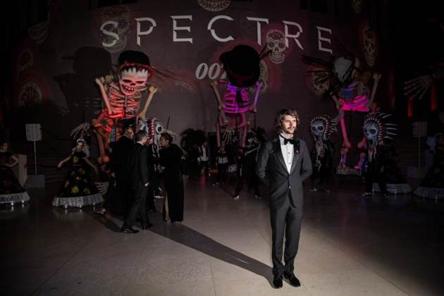Kate Middleton, Prince William, daniel craig, spectre, james bond, spectre premiere, james bond spectre premiere, Kate Middleton spectre premiere, Prince William spectre premiere, daniel craig with wife, daniel craig Kate Middleton, daniel craig Prince William, prince harry, prince harry at spectre premiere, james bond movie, sam mendes, sam smith, entertainment, spectre 007, spectre cast pics
