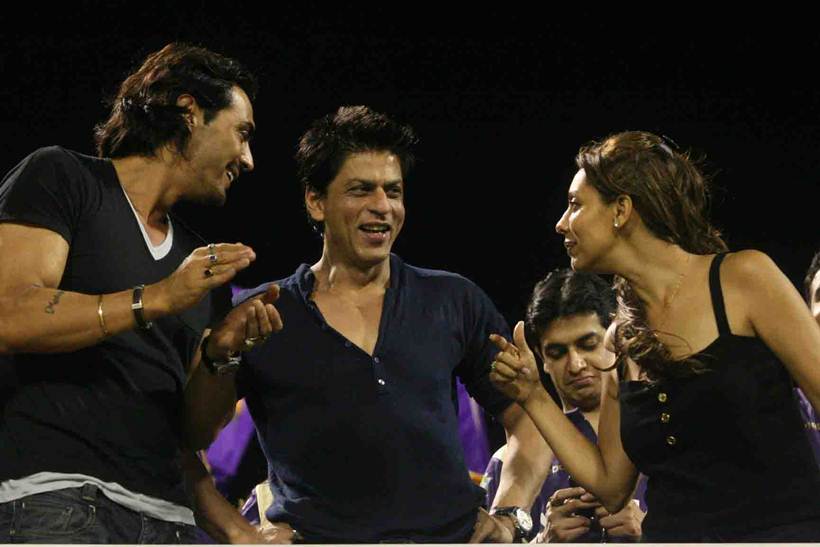 shah rukh khan, srk, happy birthday shah rukh khan, srk pics, srk birthday, shah rukh khan birthday, shah rukh khan birthday pictures, shah rukh khan 50th birthday, shah rukh khan pics, shah rukh khan movies, shah rukh khan family, shah rukh khan family pics, shah rukh khan movies pics, shah rukh khan happy birthday, shah rukh khan news, entertainment, bollywood