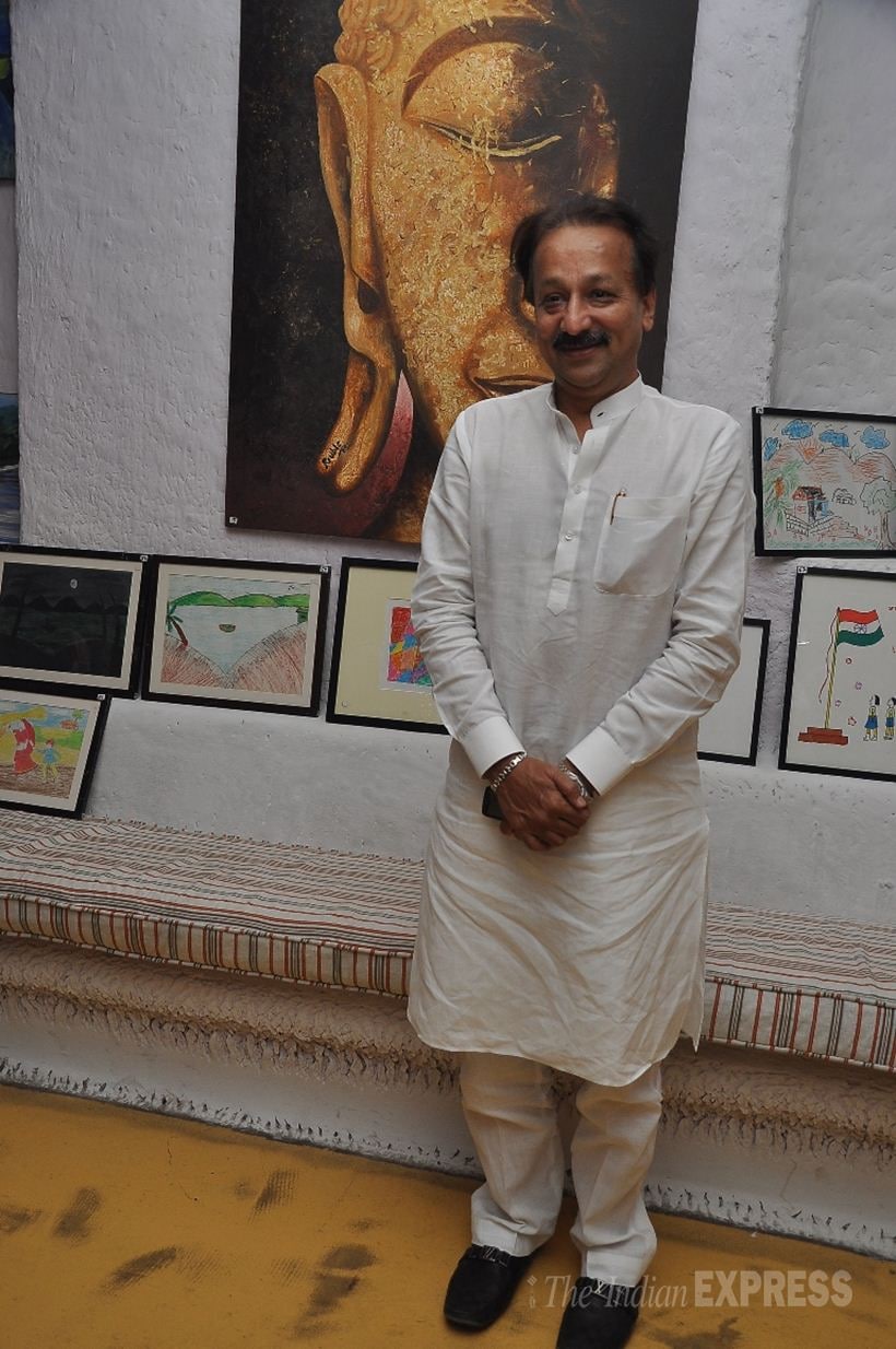 Sushmita Sen, Emraan Hashmi, Tara Sharma, Zayed Khan, Rouble Nagi, Samir Soni, Sushant Singh, Anu Malik, Anmol Mallik, Vikash Bahl, Sudhanshu Pandey, Mona, Anita Dongre, Uddhav Thackeray, Aditya Thackeray, Smita Thackeray, Baba Siddique, Praful Patel, entertainment, bollywood