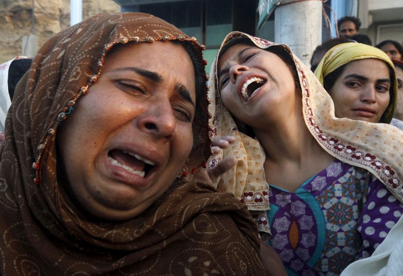Hillary Clinton, Hillary clinton Nevada, Pope Francis, Pope Francis Vatican, Karachi Landslide, 13 died in Karachi Landslide, Angela Merkel, World Photos, best Photos, World Photography, indian express