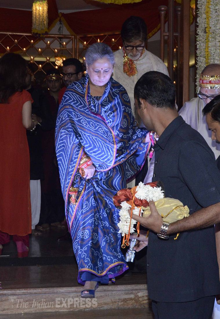 Ronit Roy, Amitabh Bachchan, Jaya Bachchan, Shtrughan Sinha, Poonam Sinha, Tabu, Neelam Singh, Prem Chopra, Uma Chopra, Rohit Roy, Manasi Joshi Roy, Tanu Weds Manu Returns, R Madhavan, Sarita Birji, Ranjeet, Aloka, Sharman Joshi, Prerana Chopra, Zayed Khan, Subhash Ghai
