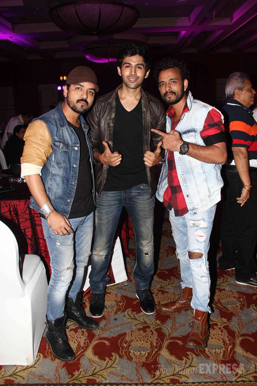 Pyaar ka Punchnama 2, Pyaar ka Punchnama 2 success party, kartik aaryan, nushrat bharucha, ishita raj, luv ranjan, sunny singh, sonalli sehgall, omkar kapoor, Pyaar ka Punchnama 2 kartik aryan, kartik aryan pictures, nushrat bharucha pictures, Pyaar ka Punchnama 2 pictures, Pyaar ka Punchnama 2 party pictures, entertainment, bollywood pics