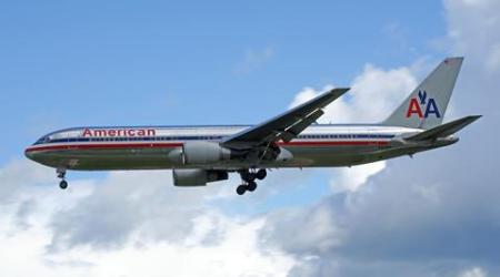 american airlines, american airlines pilot, american airlines news, america pilot, american airlines pilot, american airlines news, america news, us news, pilot dies mid-flight, us news, usa news, world news, international news