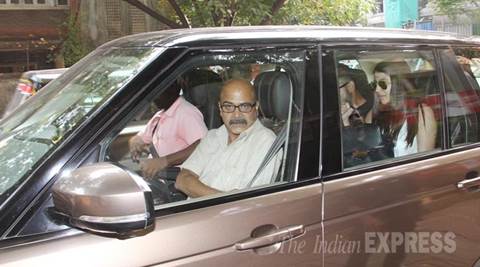 Virat Kohli’s lunch with lady love Anushka Sharma and her father Virat Kohli’s lunch with lady love Anushka Sharma and her father