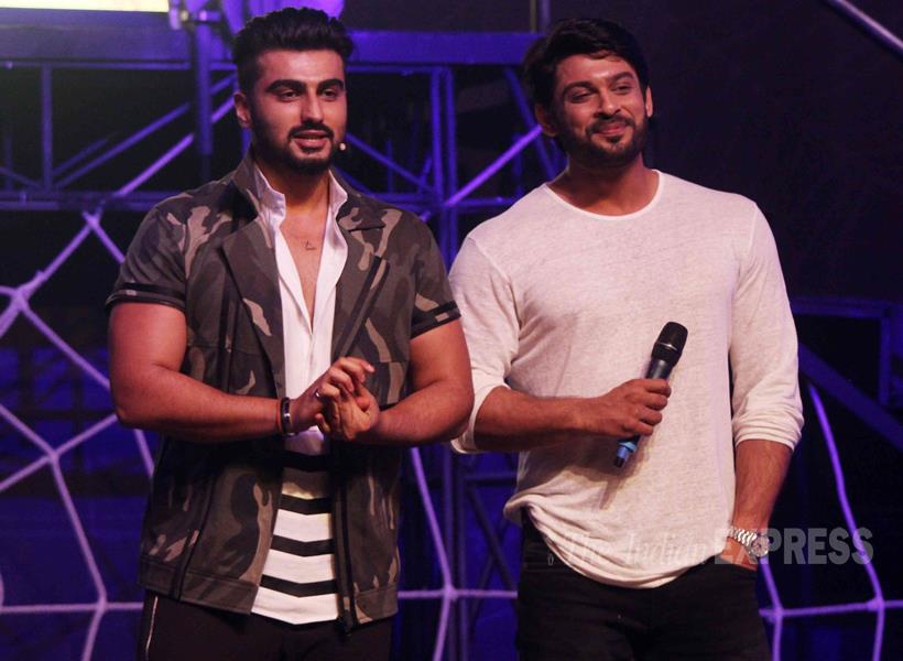 Khatron Ke Khiladi, Khatron Ke Khiladi 7, Khatron Ke Khiladi 7 contestants, Khatron Ke Khiladi 7 host, Khatron Ke Khiladi arjun kapoor, arjun kapoor, Khatron Ke Khiladi sidharth shukla, sidharth shukla, jay bhanushali, mahi vij, sana saeed