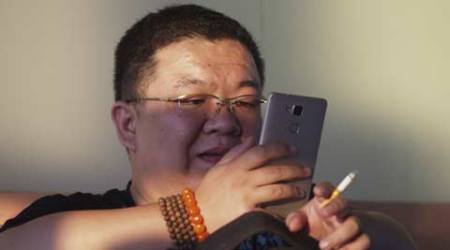 smoking, china, china smoking, smokers in china, cigarettes, cigarettes in china, china cigarettes, china smoking, no smoking, no smoking zones, smoking banned, cigarettes banned, ban cingarettes, ban cigarette sale, world news, news, latest news