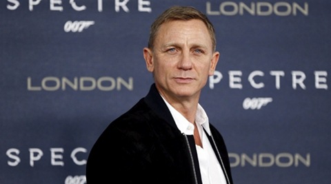 Daniel Craig’s knee injury scene cut from ‘Spectre’ | Hollywood News ...