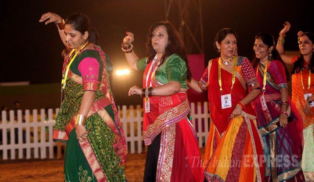 Navratri, Navaratri, Garba, Dandiya, Dandiya Raas, Garba Raas, Navratri Festival, Dussehra, Dasara, Dandiya Pics, Gabra Pics, Dandiya Photos, Garba Photos, Navratri Photos, Indian Express