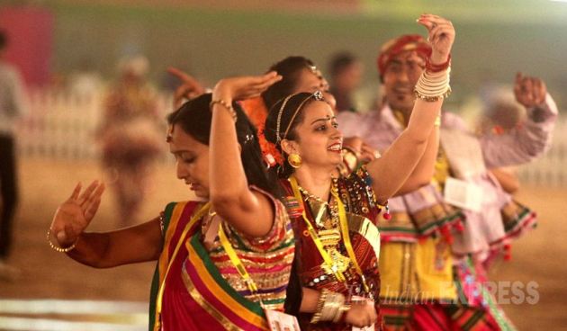 Navratri, Navaratri, Garba, Dandiya, Dandiya Raas, Garba Raas, Navratri Festival, Dussehra, Dasara, Dandiya Pics, Gabra Pics, Dandiya Photos, Garba Photos, Navratri Photos, Indian Express