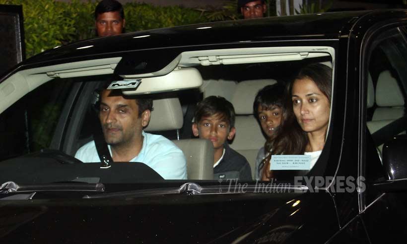 akshay kumar, twinkle khanna, nitara, aarav, akshay kumar pics, akshay kumar pictures, akshay kumar family, akshay kumar twinkle, akshay kumar wife, akshay kumar kids, akshay kumar aarav, akshay kumar nitara, nitara pics, entertainment news