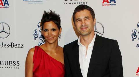 Halle Berry Engaged: Her Relationships from David Justice to Olivier  Martinez