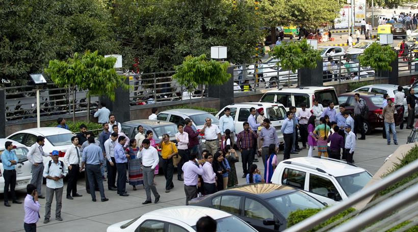 Earthquake, Pakistan, Afghanistan, Jammu, Kashmir, Earthquake News, Earthquake in Pakistan, Earthquake in Afghanistan, Earthquake in North india, Earthquake in Delhi, Earthquake in Srinagar, Earthquake Latest News