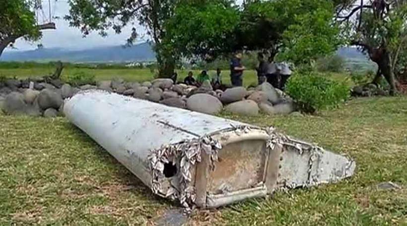 malaysia planes, malaysia plane crash, plane crash, malayasua plane crash found, mh370, mh17, mh17 news, mh370 news, Malaysia airlines, Malaysia airlines flight 370, MH 370, Malaysia airlines MH 370, MH 370 crash, Mh 370 debris, MH 370 news, Malaysia airlines MH 370 crash, missing Malaysia airlines, Flight Mh 370, MH 370 news, MH 370, Flight 370 news, World news