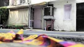 teen stabbed, father kills daughter, daughter stabbed, Father stabs daughter, Delhi news