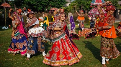 PHOTOS: Ahmedabad gears for Navaratri festival, practice Garba in ...