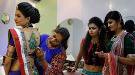 navratri, garba, gujarat, gujarat navratri, navratri in gujarat, gujarat garba photos, gujarat navratri photos, garba photos gujarat, dandiya photos, gujarat dandiya photos, gujarat news, gujarat photos, india festival photos