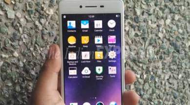 Oppo R7 Lite, Oppo R7 Lite Review, Oppo R7 Lite Photos, Oppo R7 Lite price, Oppo R7 Lite Flipkart, Oppo R7 Lite Express Review, Oppo R7 Lite Review Indian express, Oppo R7 Lite reviews, Oppo R7 Lite vs Mi 4i, Oppo R7 Lite specs, Mobiles, Smartphones, technology, technology news