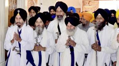 Shiromani Gurdwara Parbhandak Committee, Panj Pyaras, SGPC Panj Pyaras, SGPC dismisses panj pyaras, Akal Takht Jathedars, Amritsar news