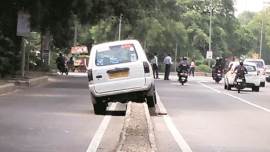 road accident, road traffic rule, traffic police initiative, traffic police, PWD, delhi traffic police, indian express