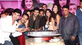 Pyaar Ka Punchnama 2, Pyaar Ka Punchnama 2 film, Pyaar Ka Punchnama 2 movie, Pyaar Ka Punchnama 2 hit, Pyaar Ka Punchnama 2 cast, Pyaar Ka Punchnama 2 collections, Pyaar Ka Punchnama 2 kartik aaryan, Kartik Aaryan, Nushrat Bharucha, Sunny Singh, Sonalli Sehgall, Ishita Raj, Omkar Kapoor