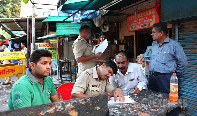 cylinder blast, Fire Broke Down, cylinder blast mumbai, 8 killed in blast, mumbai cylinder blast, 8 killed in cylinder blast, cylinder blast mumbai hotel, mumbai hotel cylinder blast, mumbai news, latest news mumbai