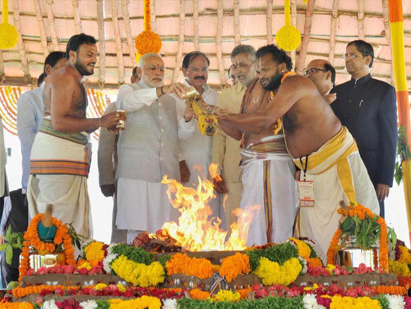 Narendra Modi, amaravati, andhra pradesh, modi, amaravati capital, chandrababu naidu, Venkaiah Naidu, Chandrashekar Rao, Narendra Modi in Amaravati, andhra capital, guntur, Modi in Andhra, andhra capital city, narendra modi, tdp, andhra new capital, andhra amaravati