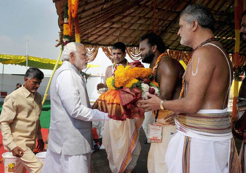 Narendra Modi, amaravati, andhra pradesh, modi, amaravati capital, chandrababu naidu, Venkaiah Naidu, Chandrashekar Rao, Narendra Modi in Amaravati, andhra capital, guntur, Modi in Andhra, andhra capital city, narendra modi, tdp, andhra new capital, andhra amaravati