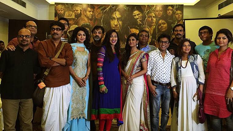 The Rajkahini cast.