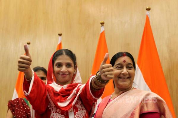 Geeta, Pakistan, India, Sushma Swaraj, Geeta Sushma Swaraj, Geeta News, Geeta Returns to india, Geeta Pakistan, Geeta Latest news, geeta in pakistan, Edhi Foundation, Indian Express