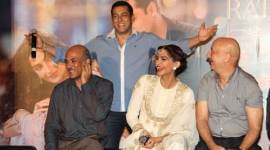 salman khan, prem ratan dhan payo, salman khan prem ratan dhan payo, salman khan news, salman khan prdp, prem ratan dhan payo trailer, prdp trailer, prdp first look, sonam kapoor, sonam kapoor prdp, sonam kapoor prem ratan dhan payo