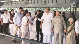 virbhadra singh, himachal cm, cbi, cbi himachal cm, cbi raids virbhadra, cbi raids virbhadra singh, sonia gandhi, himachal congress, himachal news, india news