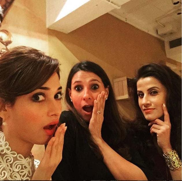 Gauri Khan, Shweta Nanda catch up; Kajal, Tamannaah dress up for dinner ...