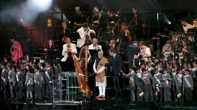 LIVE modi in UK, modi live in uk, narendra modi live from UK, PM Narendra Modi in UK, Modi Visit to UK, Modi UK Visit, Narendra modi UK Visit Live, modi live meeting in uk, live modi in uk meetings, UK Meetings Narendra Modi, modi live from UK