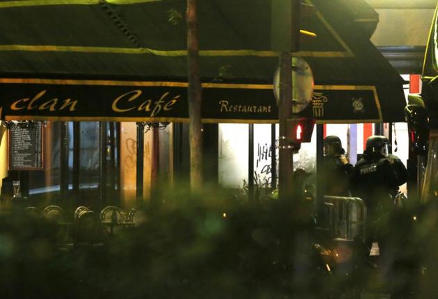 paris, paris attacks, paris terrorist, paris death toll, paris deaths, paris attacks dead, paris terrorists, francois hollande, barack obama, paris shootout, paris bombing, paris terror attack, paris shooting, paris blast, paris news, world news