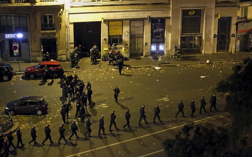 paris, paris attacks, paris terrorist, paris death toll, paris deaths, paris attacks dead, paris terrorists, francois hollande, barack obama, paris shootout, paris bombing, paris terror attack, paris shooting, paris blast, paris news, world news
