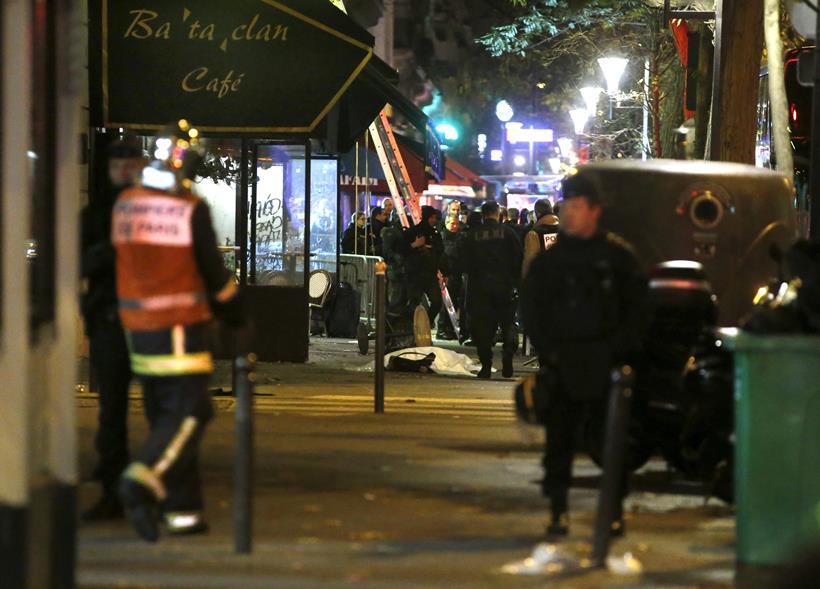 paris, paris attacks, paris terrorist, paris death toll, paris deaths, paris attacks dead, paris terrorists, francois hollande, barack obama, paris shootout, paris bombing, paris terror attack, paris shooting, paris blast, paris news, world news