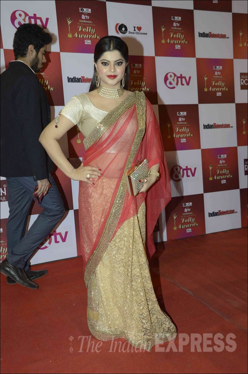 Divyanka Tripathi, Karan Patel, Ankita Bhargava, Kritika Kamra, Shamita Shetty, Rakhi Sawant, Poonam Pandey, Ragini Khanna, Roopal Tyagi, Ajaz Khan, Dolly Bindra, Kabir Khan, Mini Mathur, Sriti Jha, Shweta Tiwari, Abhinav Kohli, Palak, VJ Andy, Kiku Sharda, Priyanka, Mandira Bedi, Madhurima Tuli, Manish Paul, Sneha Wagh, Gaurav Gera, Himesh Reshammiya, Meiyang Chang, Rubina Diliak, Roshni Chopra, Shruti Ulfat, Deepshikha, Ayub Khan, Yash Tonk, Gauri Yadav, Chitrashi Rawat, Deepali Pansare, Kunal Kapoor, tele awards, tele awards pics, te awards 2015, 14th tele awards
