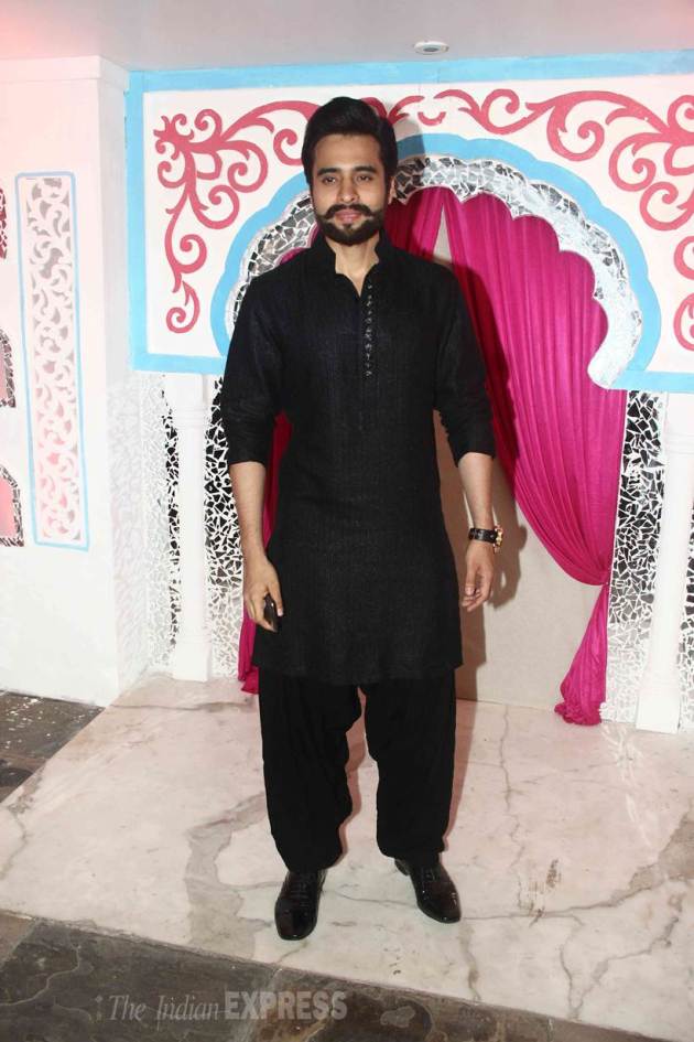 Esha Deol, Dia Mirza, Sahil Sangha, Ekta Kapoor, Preeti Jhangiani, Parvin Dabas, Masaba, Madhu Mantena, Sriya Saran, Dabboo Ratnani, Manisha, Karan Tacker, diwali party, bollywood diwali party, Krystle D'Souza, Govinda, Tina Ahuja, Sachiin Joshi, Esha Gupta, Madhavan, Sarita Birje, Urvashi Sharma, Sanjay Dutt, Manyata Dutt, Bhushan Kumar, Divya Khosla Kumar, Shahid Kapoor, Rajesh Khattar, Vandana, Riteish Deshmukh, Randeep Hooda, Vivian D'Sena, Vahbiz Dorabjee, Rajniesh Duggal, Pallavi, Shabbir Ahluwalia, Kanchi Kaul, Ashish Choudhary, Jackky Bhagnani, Abbas, Mustan