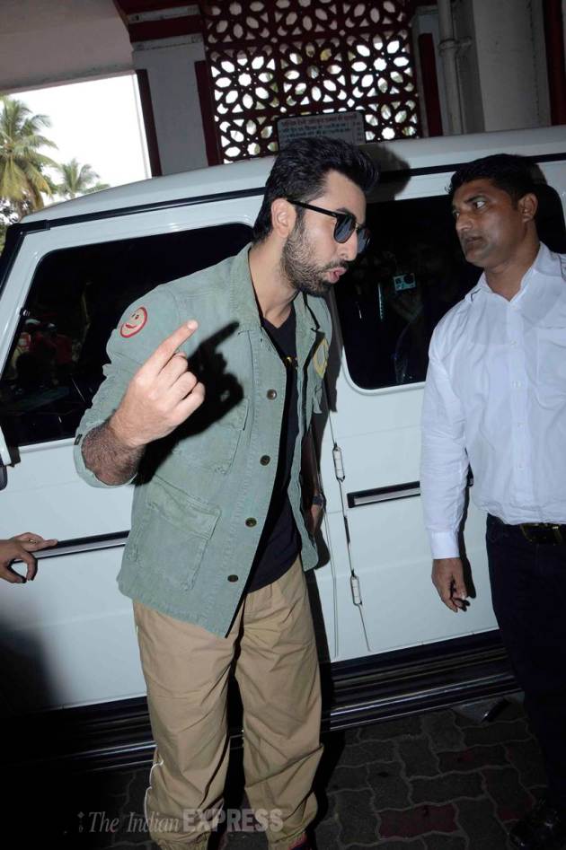 deepika padukone, ranbir kapoor, tamasha, imtiaz ali, deepika, ranbir, deepika padukone in train, deepika padukona train pictures, ranbir kapoor in train, ranbir kapoor train pictures, ranbir deepika train, deepika ranbir train pics, imtiaz deepika ranbir, entertainment, bollywood, tamasha