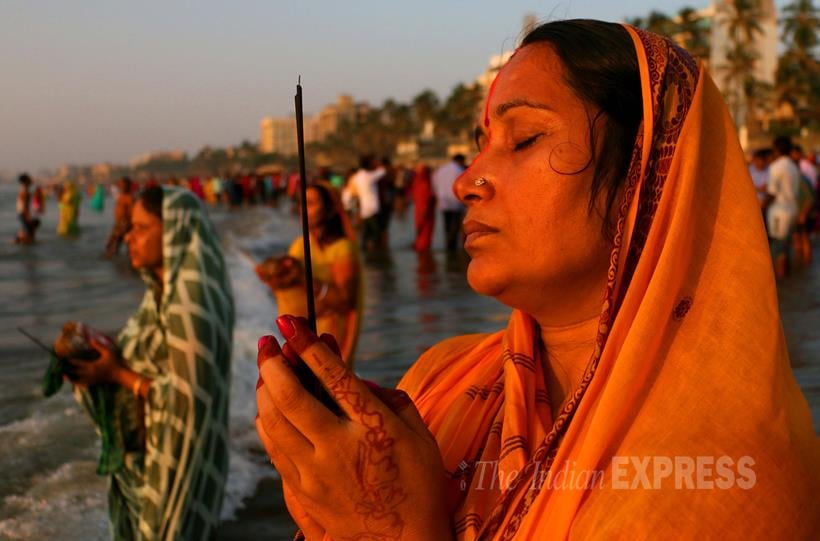Chhat Puja, Chhat puja photos, Chhat puja festival, Chhat puja rituals, Chhat puja tradition, Chhat puja pics, Chhat puja mantras, Chhat Puja hymns, chhat puja images, Chhat puja news
